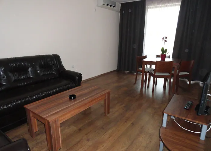 Ξενοδοχείο Cantilena Complex 3*