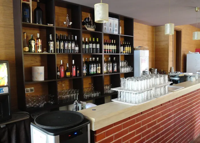 Cantilena Complex Σάνι Μπιτς