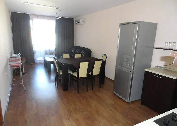 Cantilena Complex Σάνι Μπιτς