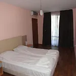 Hotell Cantilena Complex 3*