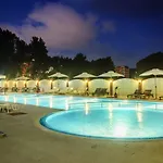 Cantilena Complex 3*