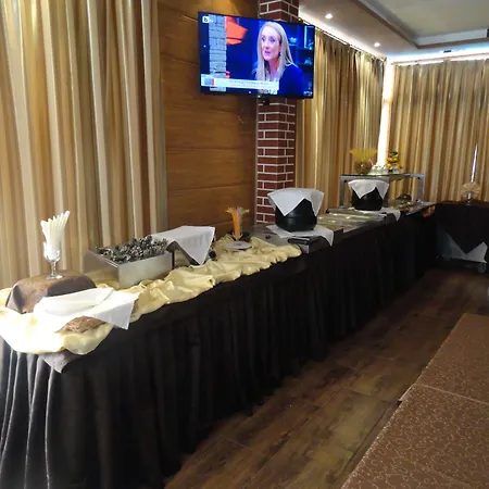 Hotel Cantilena Complex 3*