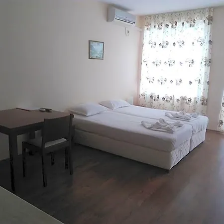 Cantilena Complex Hotell 3*