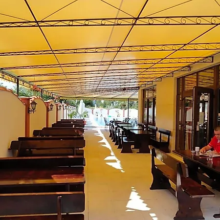 Hotell Cantilena Complex Slăntjev Brjag