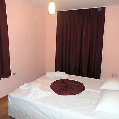 Hotell Cantilena Complex Slăntjev Brjag