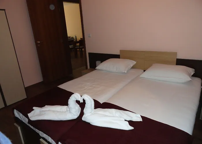 Cantilena Complex 3* Sunny Beach