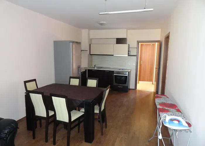 Cantilena Complex فندق 3*