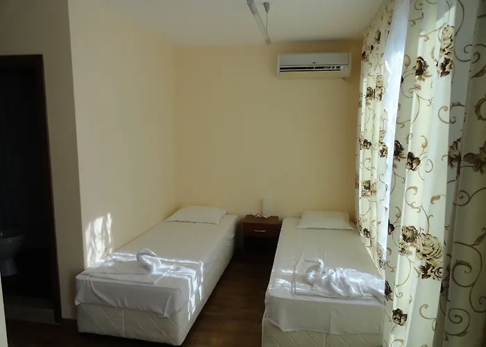 فندق Cantilena Complex 3*