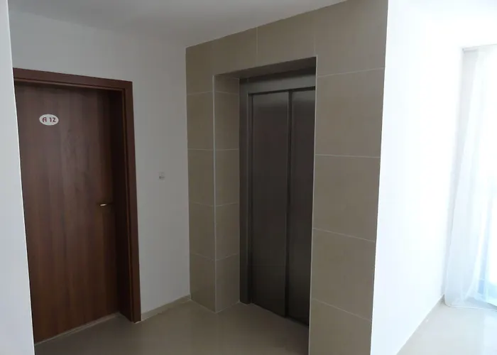 Hotel Cantilena Complex