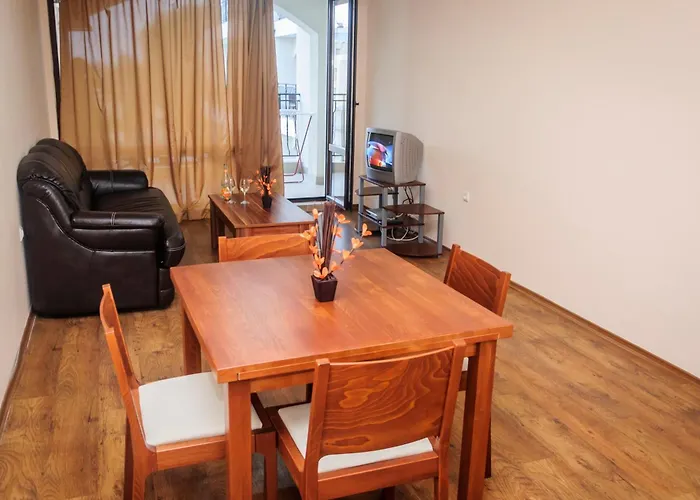 Cantilena Complex 3*